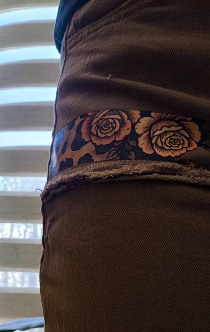 Pantalón Intervenido Estampado Evangelio