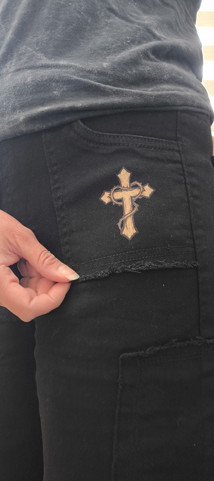 Pantalón Intervenido Estampado Evangelio