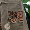 Pantalón Intervenido Estampado Evangelio